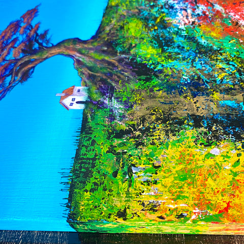 Under the red tree in the blue sky (F4)