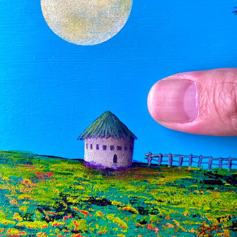 Green hill and the moon (F4)